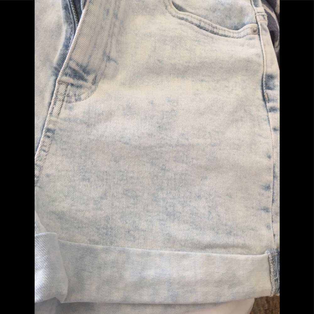 ARDENE SHORTS - Picture 5 of 6